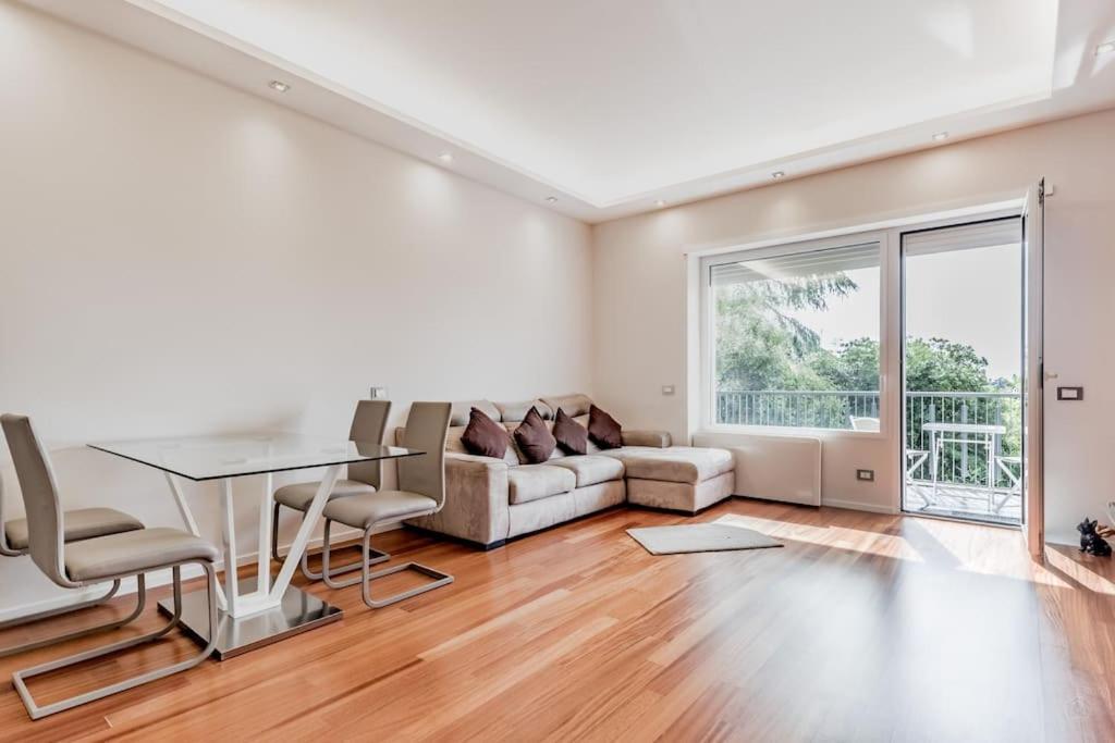 Appartement Luxury Front Of Cavalieri Hilton Rome